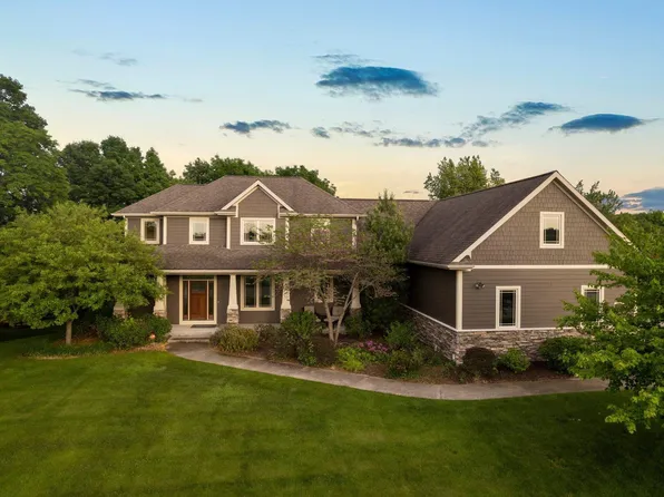 755 Vienna Way, Traverse City, MI 49696