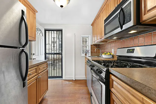 Rented by Compass | media 15