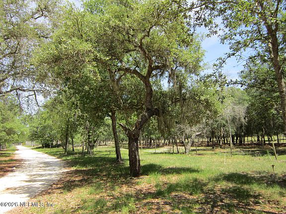 3rd image of 125 KIRBY Lane