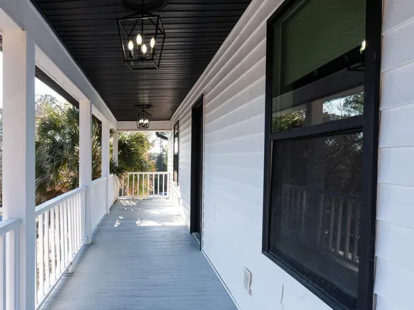 203 Sparkleberry Ln, Columbia, SC 29229