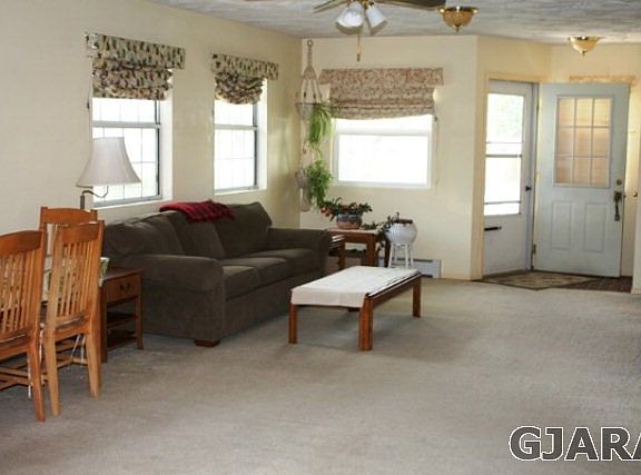 4th image of 205 Applewood Dr