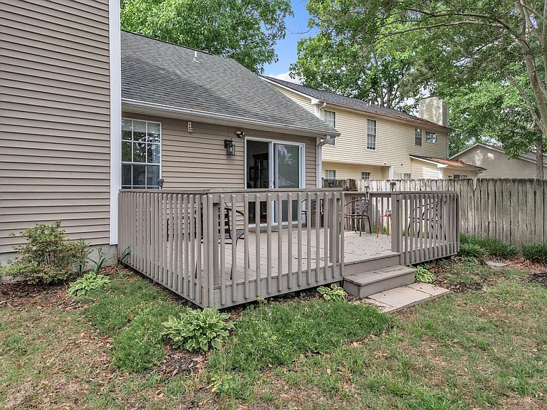 265 Okehampton Dr — Photo 22