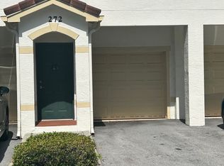 272 SE Kitching Cir, Stuart, FL 34994