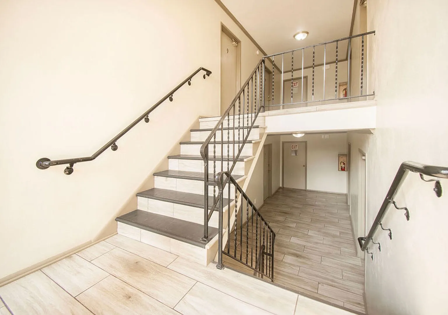 KAH Properties - 424 Building — Photo 2