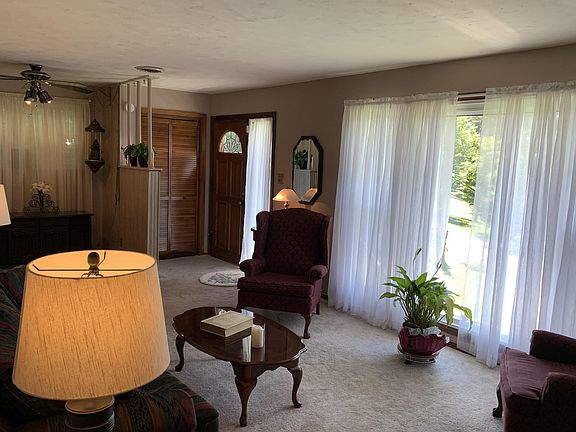 3rd image of 4434 Estonia Dr