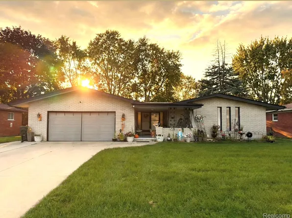 38233 Medville Dr, Sterling Heights, MI 48312