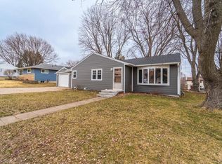 1534 Summit Dr, Wausau, WI 54401