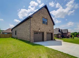 140 Summer Terrace Ln, Clarksville, TN 37040