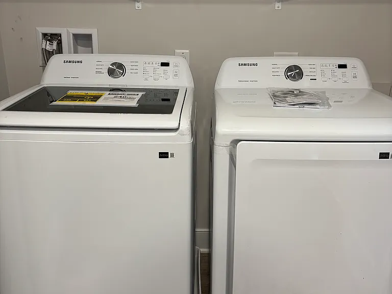 ** NEW APPLIANCES ** 
4.4 cu. ft. Top Load Washer with ActiveWave Agitator
7.2 cu. ft. Electric Dryer with Sensor dry