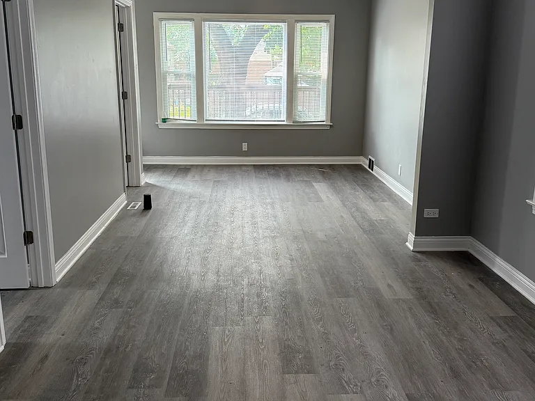 352 W 116th St — Photo 3