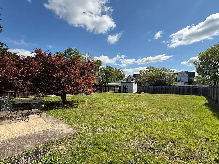 41 Cherry St — Photo 5