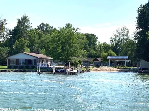 16857 Stardust Rd, Alpena, MI 49707