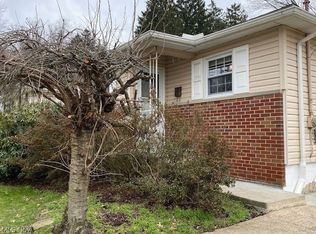 1628 Slusser Rd, Akron, OH 44305