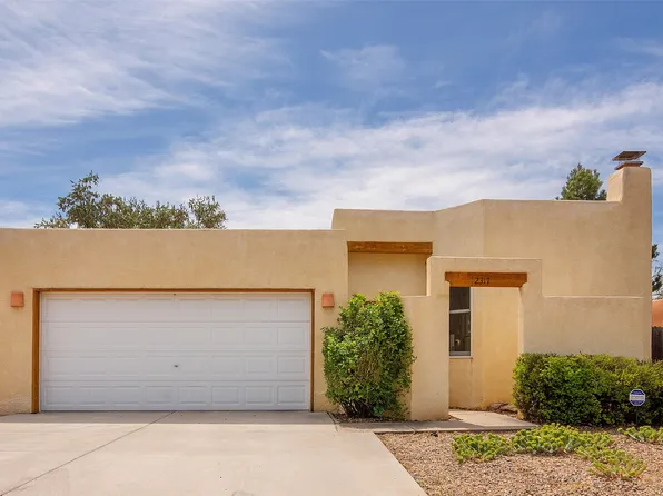 2317 Camino Rancho Siringo, Santa Fe, NM 87505