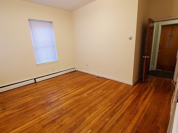 4th image of 60 Brighton Ave APT 109