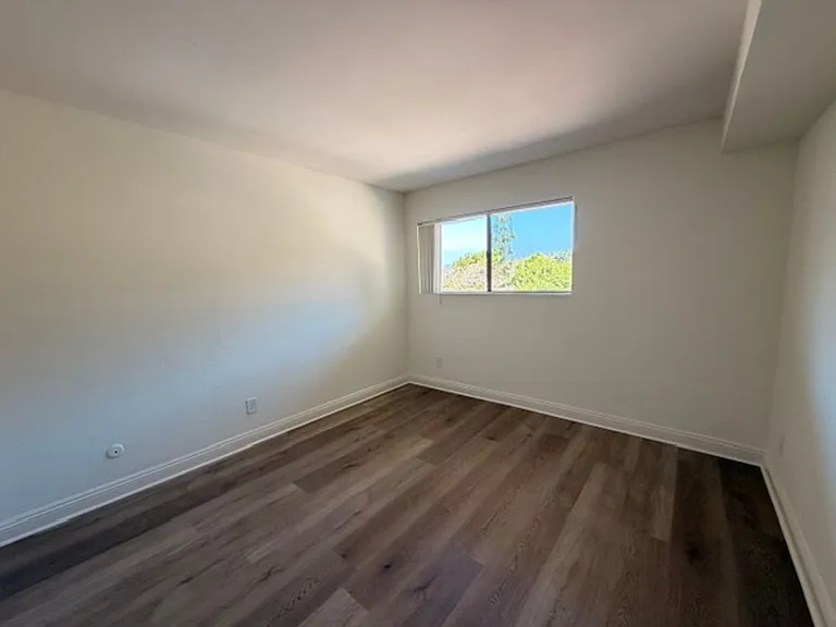 6111 Rancho Mission Rd #210 — Photo 7