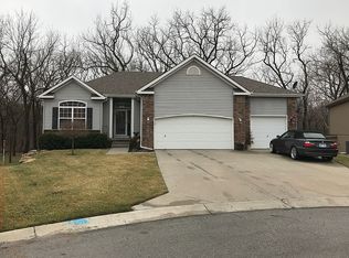 11145 Cernech Rd, Kansas City, KS 66109