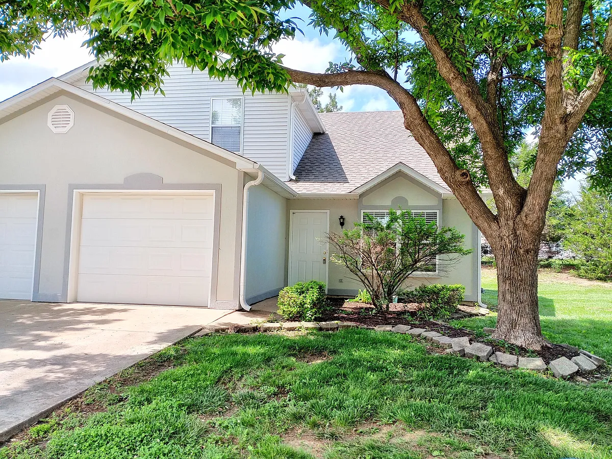 Building Photo - 3501 Delmar Ct