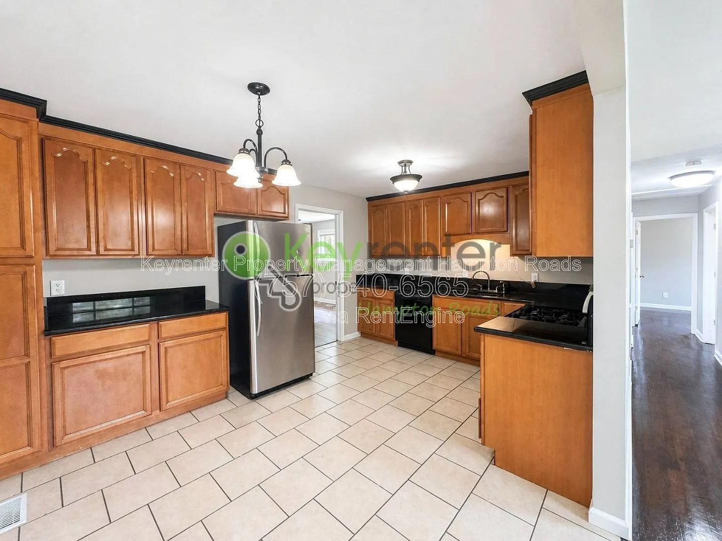4 bed, 2.0 bath, 1302 sqft, $2,150 — Photo 3