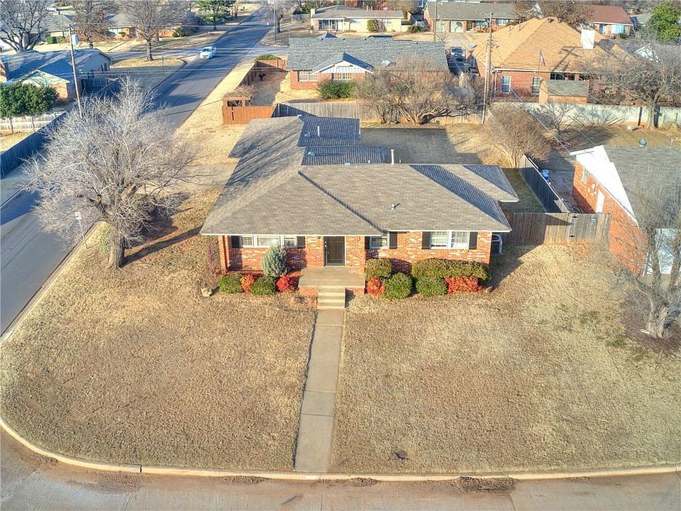 1st image of 2637 Berkshire Way