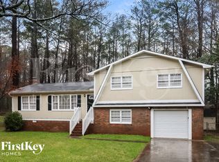 1020 Tanglewood Trl, Woodstock, GA 30189