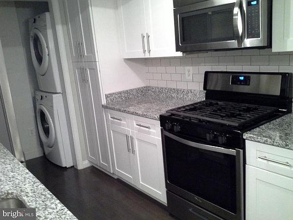 5th image of 10003 Vanderbilt Cir #1-1