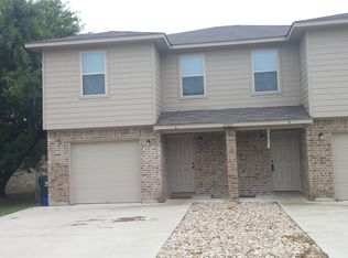 2507 Oak Ln #A, Georgetown, TX 78628
