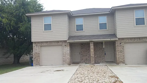 2507 Oak Ln #A Photo 1