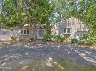 1600 Burrsville Rd, Brick, NJ 08724