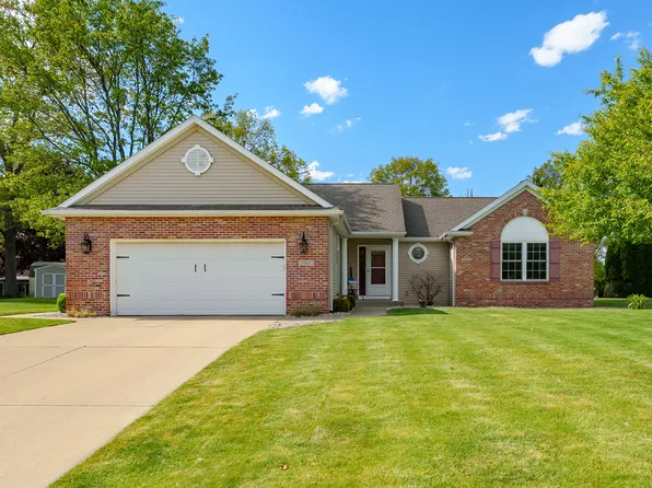 9468 Orangeview Dr, Portage, MI 49024