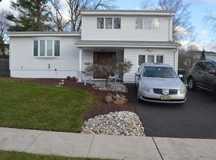 14 Kenneth Ave, Old Bridge, NJ 08857