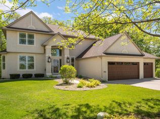 7701 Comstock Ln N, Maple Grove, MN 55311