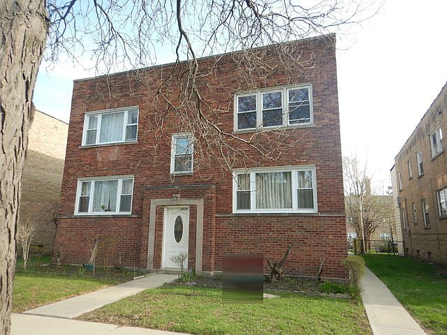 1st image of 2639 W Farragut Ave APT 2W