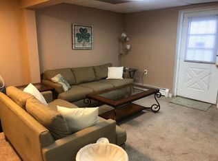 120 N Linden St, Massapequa, NY 11758