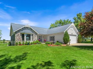 6141 Adams St, Zeeland, MI 49464