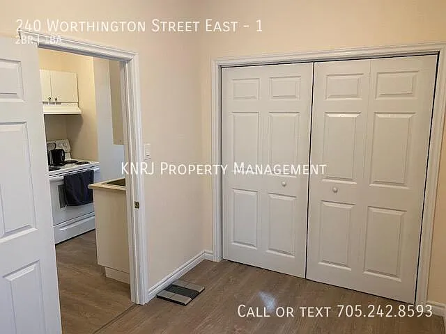 240 Worthington St E #1 — Photo 14