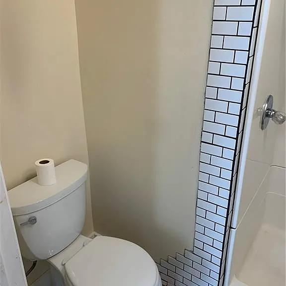 34 Brewer St #1 — Photo 18