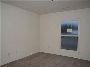 5th image of 59 E 2nd St