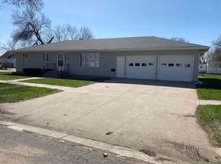 402 N Logan St, Osmond, NE 68765