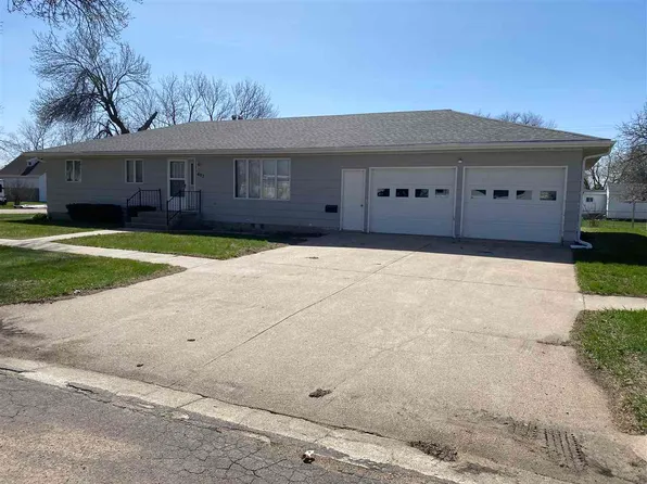 402 N Logan St, Osmond, NE 68765