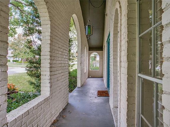 4th image of 11022 Yorksprings Dr