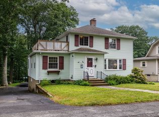 89 Temple St, Gardner, MA 01440