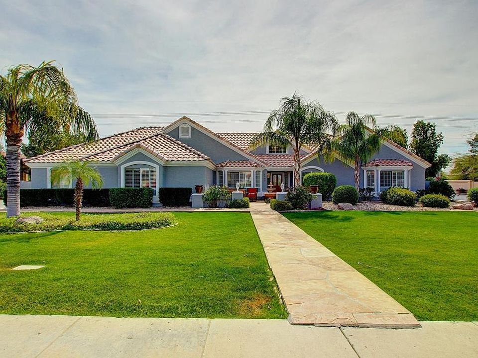 1st image of 4125 E Greenway Cir