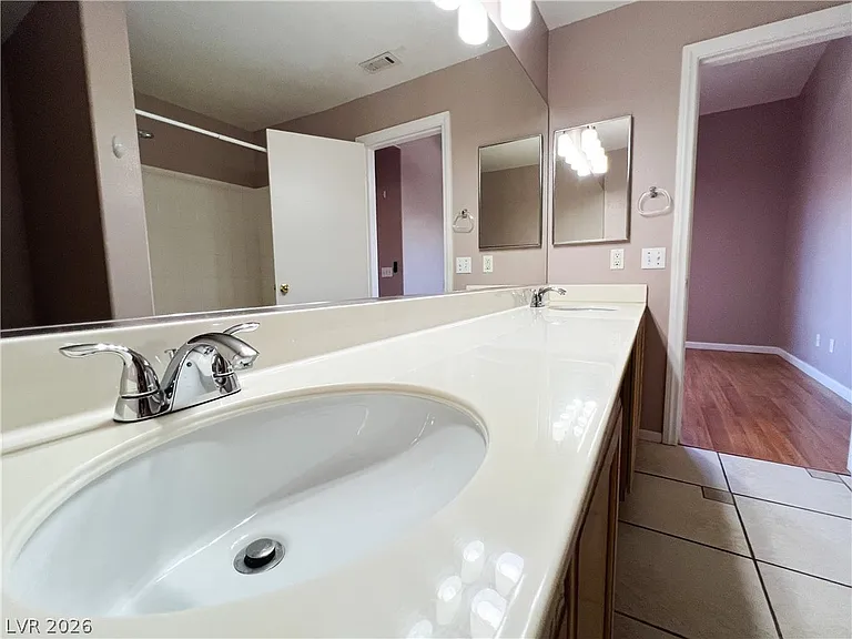 2100 Quarry Ridge St #207 — Photo 80