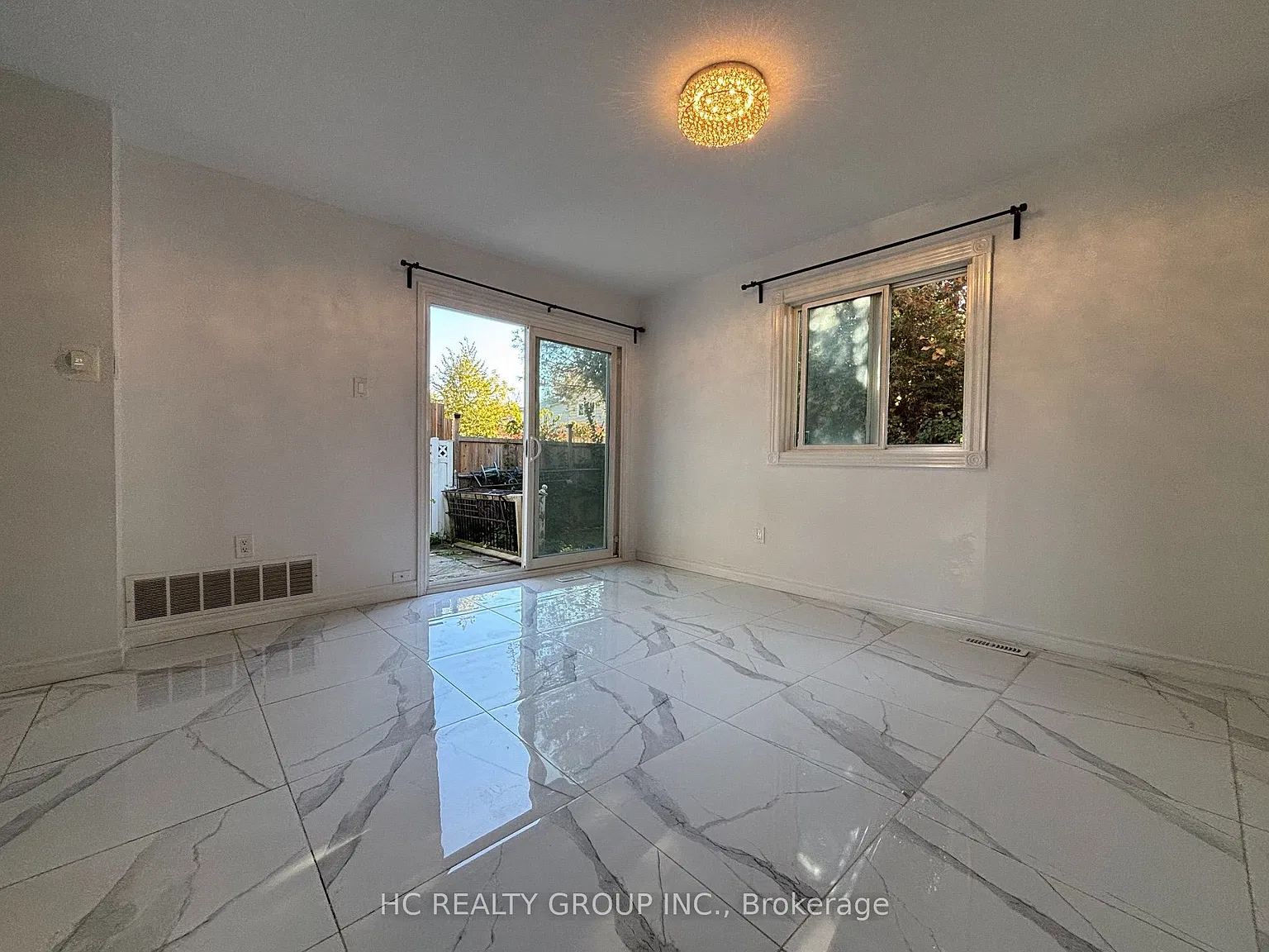 4 bed, $3,000 — Photo 3