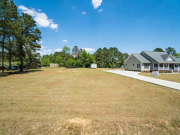 2nd image of 110 Brownmeadows Ct