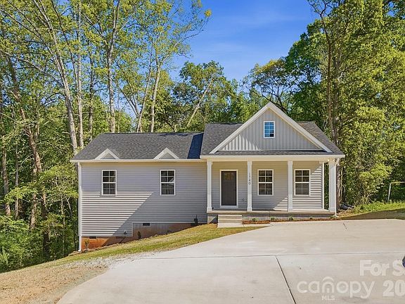 4th image of 1740 Moss Ct