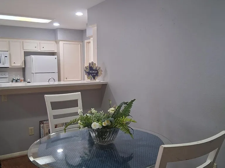 2232 Azalea Cir — Photo 6