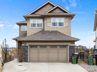 1586 Chapman Way SW, Edmonton, AB T6W0Z2