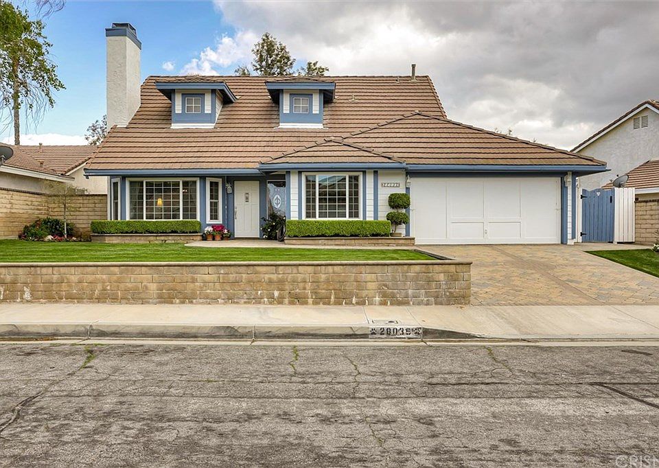 1st image of 28036 Florence Ln